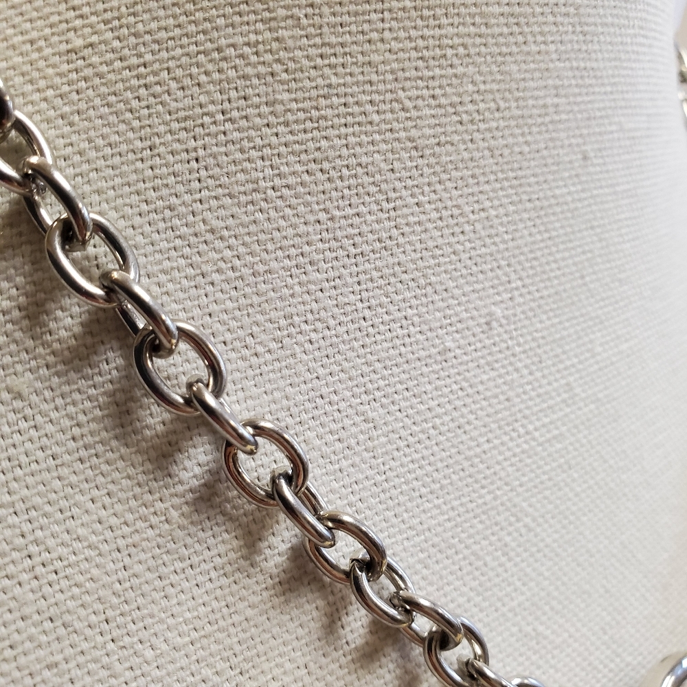 Interlocking Circle Silver Tone Link Necklace - image 3